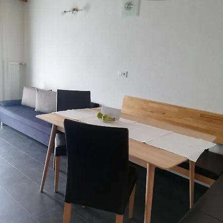 Haus Matt Affittacamere 3*