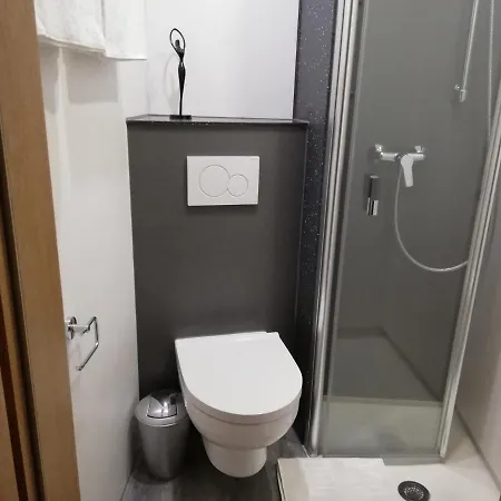 Haus Matt 3* Laterns